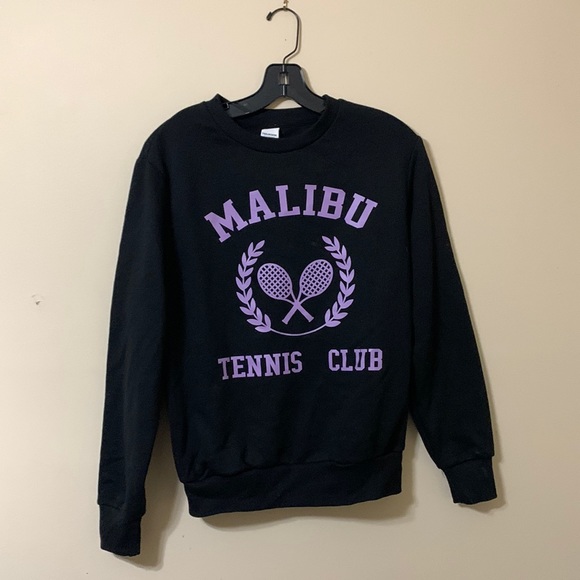 Tops - Women’s Sweatshirt
